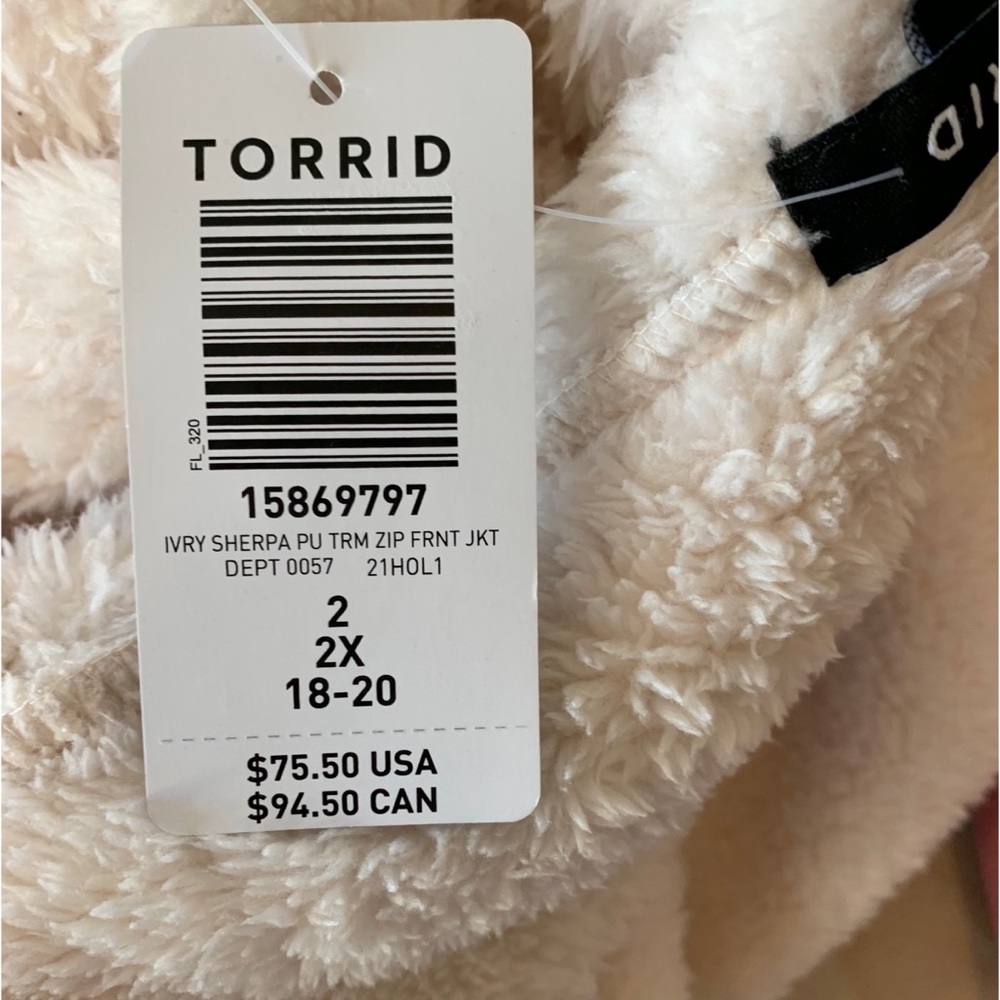 NEW Torrid 2 Zip Front Jacket - Faux Shearling Contrast Trim Ivory - Picture 10 of 10